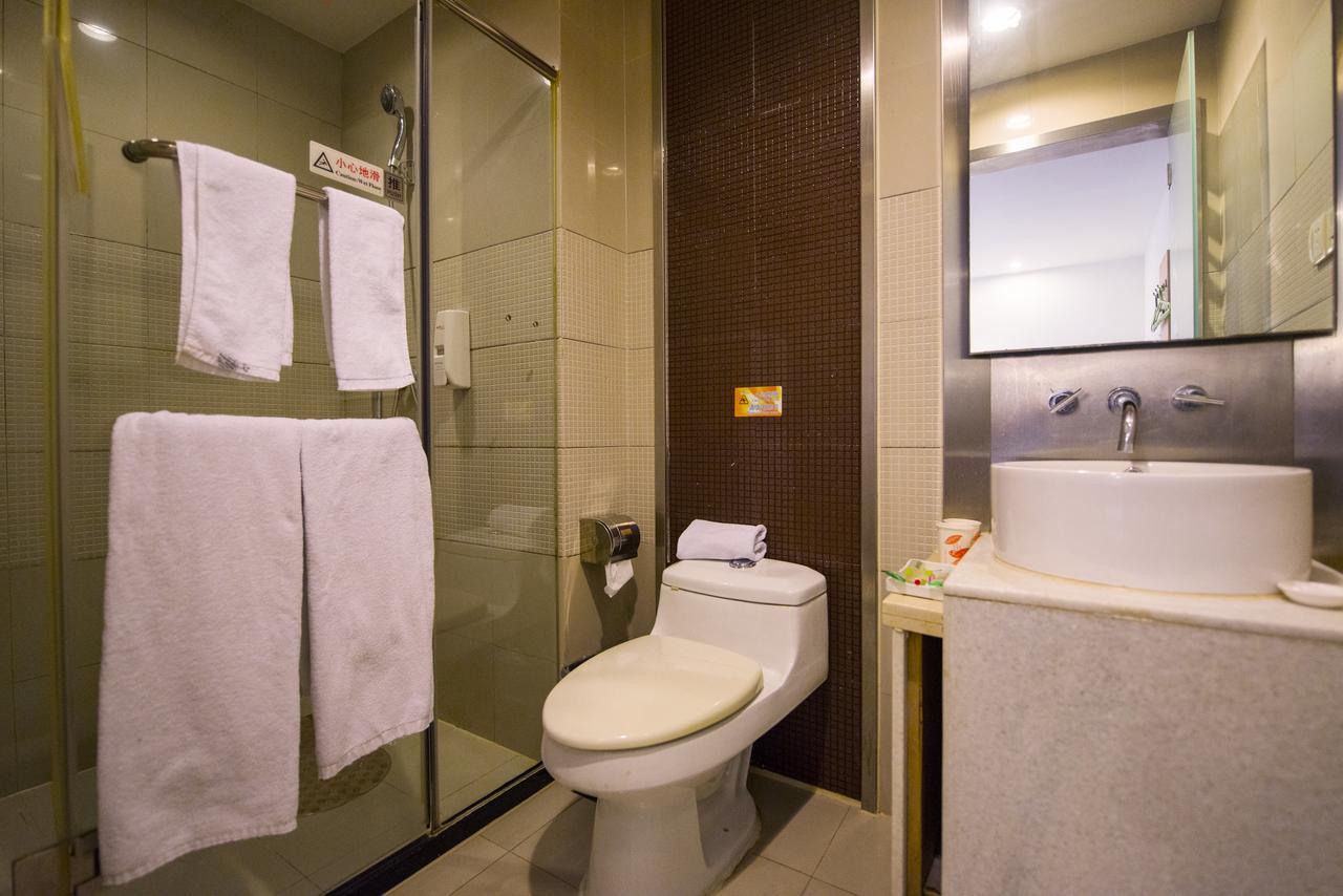 Hotel Caohejing